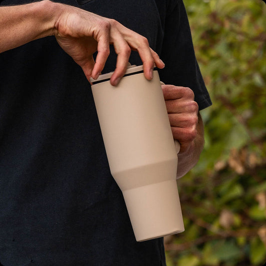 Essential Solid Color Tumbler