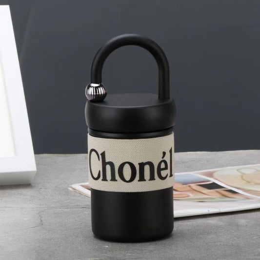 Chonel Hand Sipper
