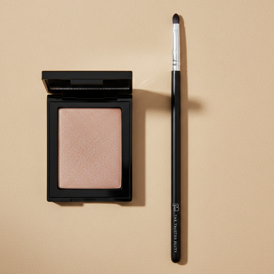 No. 21 Small Highlighter Brush - Image 3