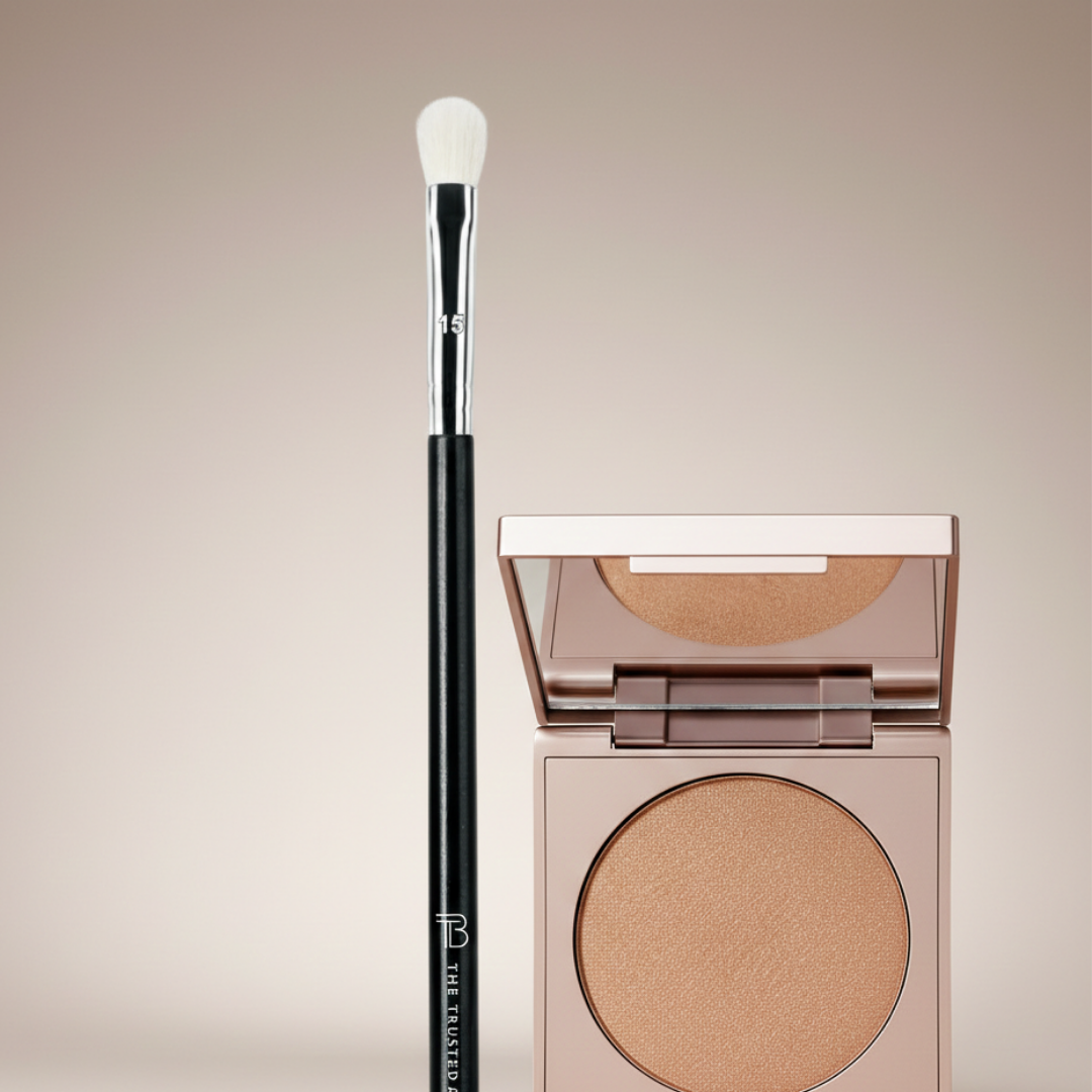 No. 15 Eyeshadow Small Blending Brush - Image 5