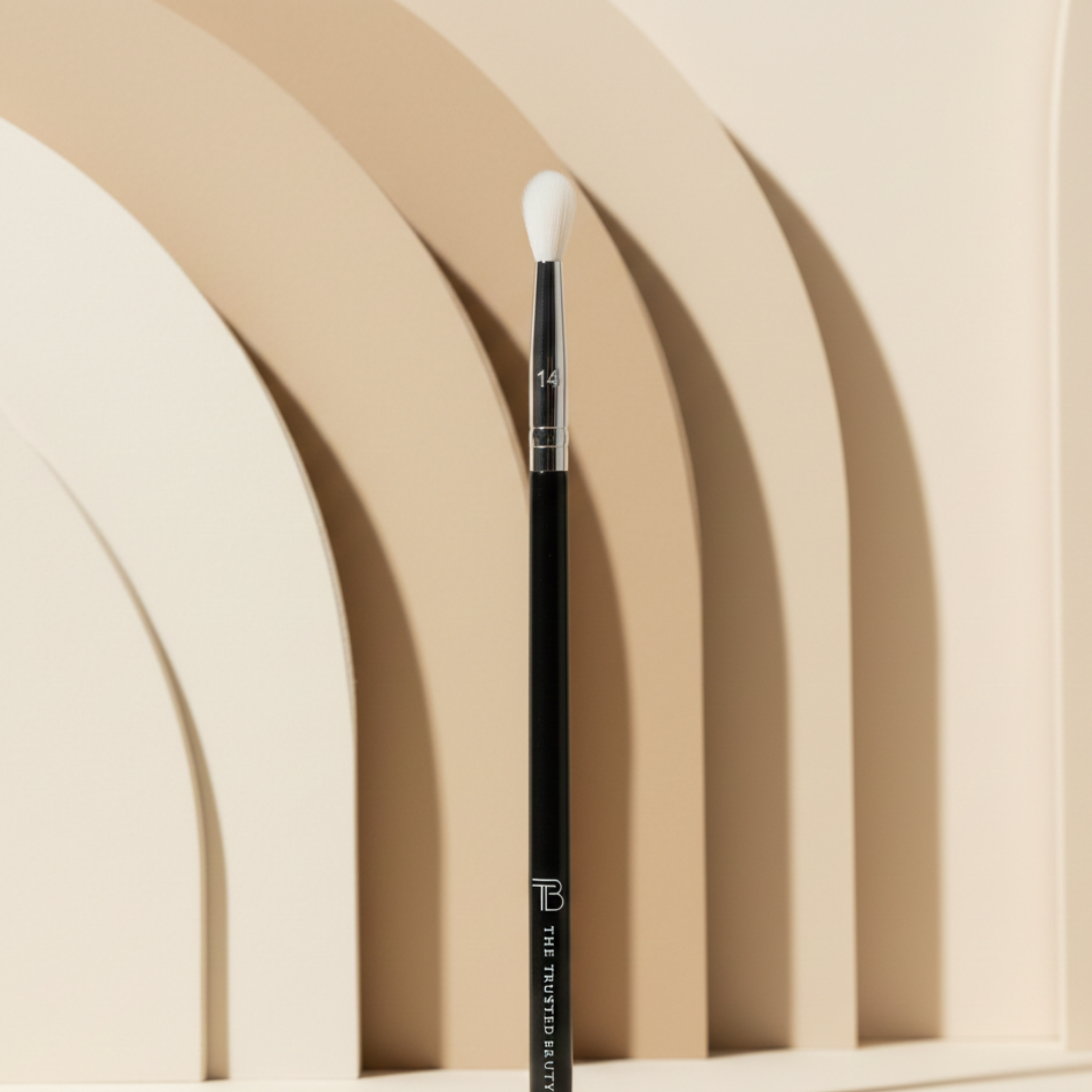 No.14 Eyeshadow Blending Brush - Image 8