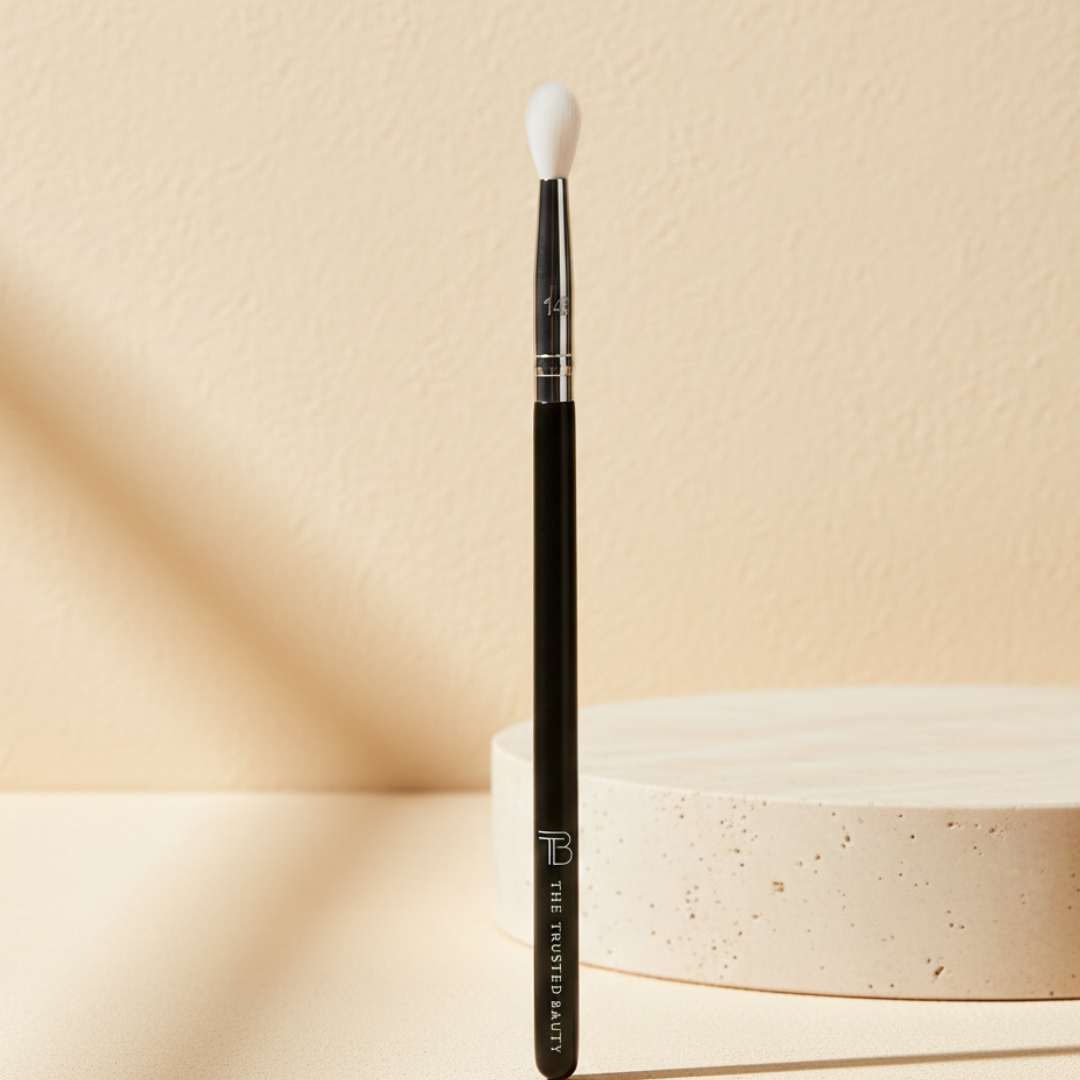 No.14 Eyeshadow Blending Brush - Image 7